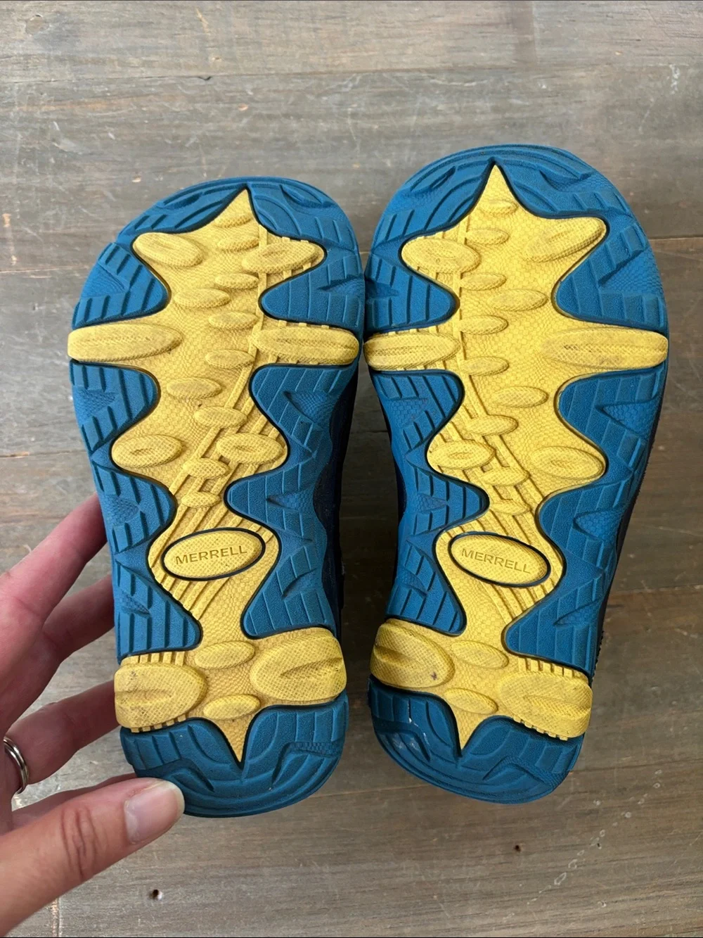 Merrell Hydro Canyon kid’s water shoes